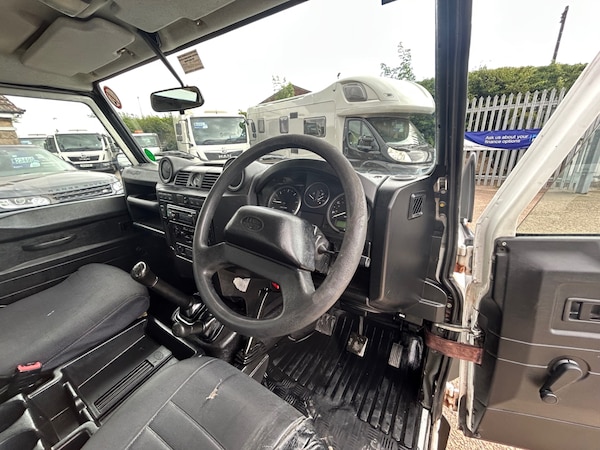 Used Land Rover Defender 2012 for sale - 75241262: Photo 13