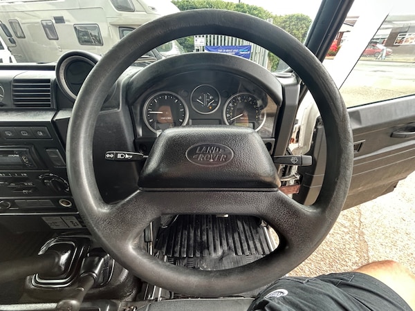 Used Land Rover Defender 2012 for sale - 75241262: Photo 14