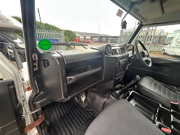 Used Land Rover Defender 2012 for sale - 75241262: Photo 19