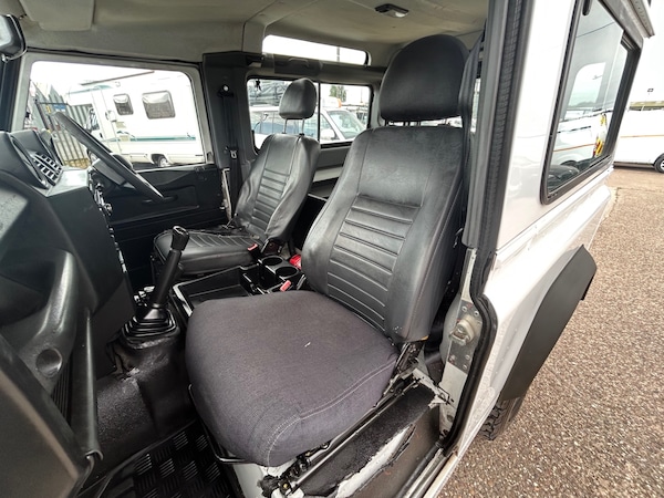 Used Land Rover Defender 2012 for sale - 75241262: Photo 20