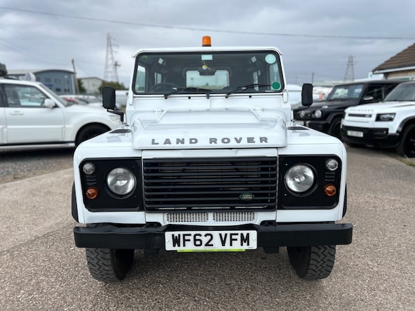 Used Land Rover Defender 2012 for sale - 75241262: Photo 2