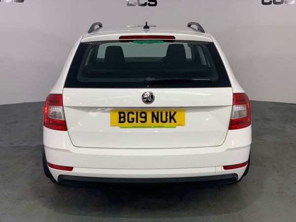 Used Skoda Octavia 2019 for sale - 76100930: Photo 8