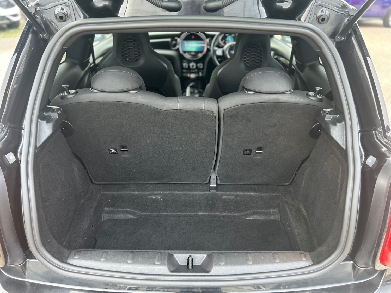 Used MINI Hatch 2021 for sale - 76045619: Photo 8