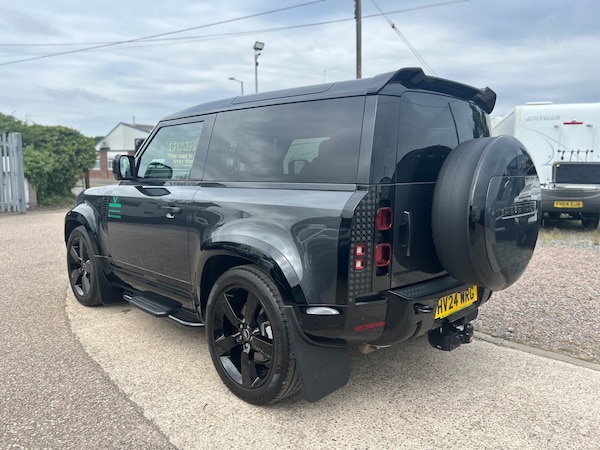 Used Land Rover Defender 2024 for sale - 74961427: Photo 5