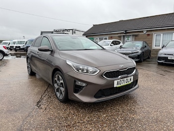 Used Kia Ceed 2021 for sale - 77460008: Photo