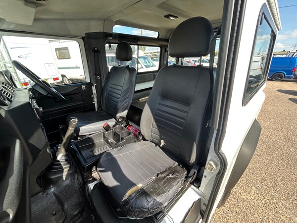 Used Land Rover Defender 2012 for sale - 75178138: Photo 20