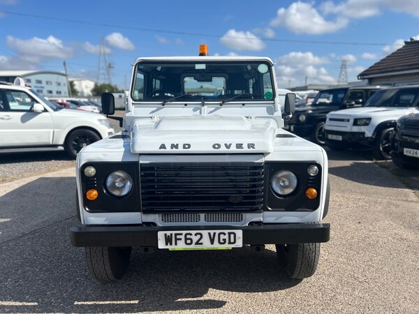 Used Land Rover Defender 2012 for sale - 75178138: Photo 2