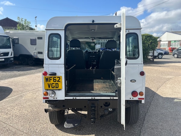 Used Land Rover Defender 2012 for sale - 75178138: Photo 8