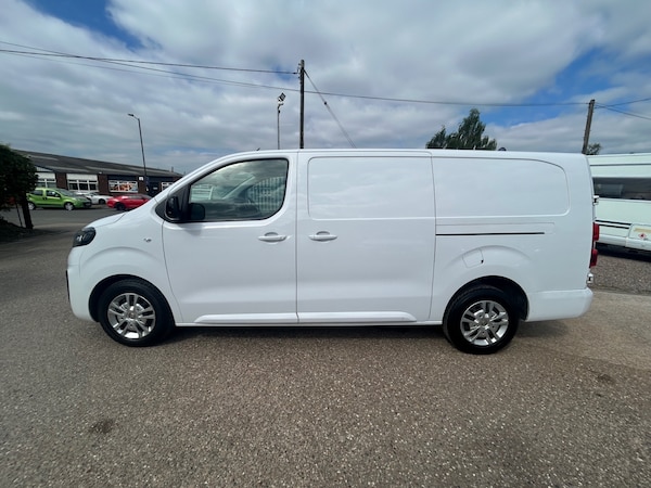 Used Vauxhall Vivaro 2022 for sale - 74512290: Photo 4