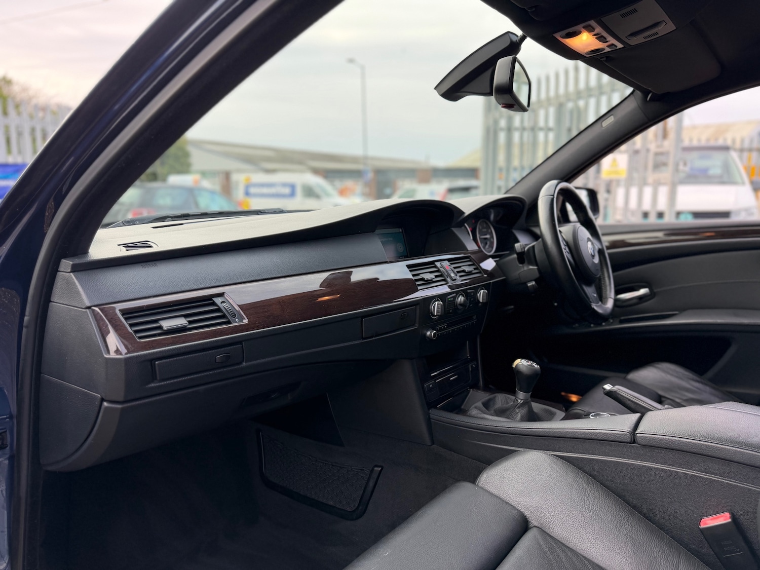 Used BMW 5 Series 2009 for sale - 76830773: Photo 15