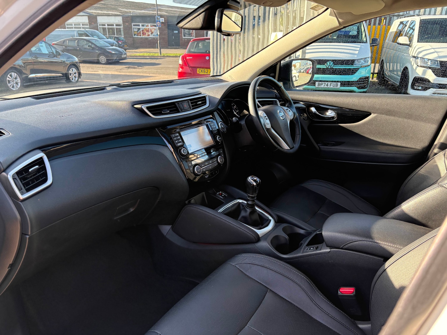 Used Nissan Qashqai 2014 for sale - 76598801: Photo 17