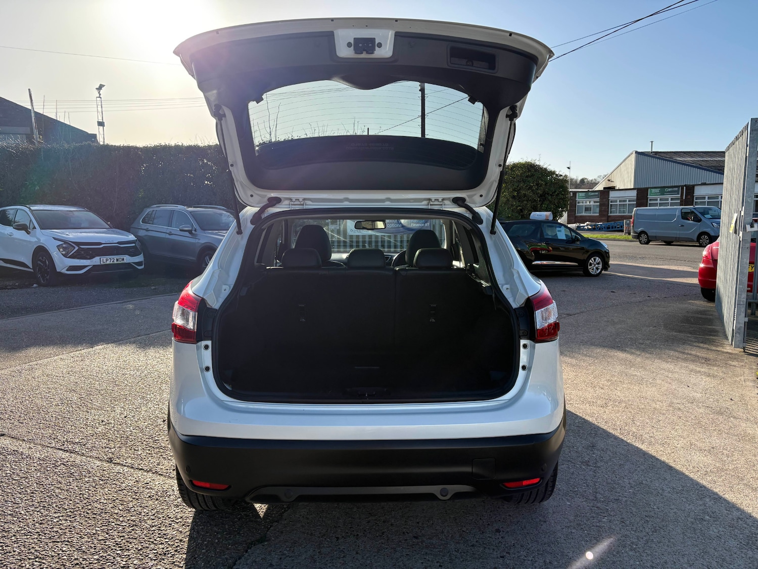 Used Nissan Qashqai 2014 for sale - 76598801: Photo 5