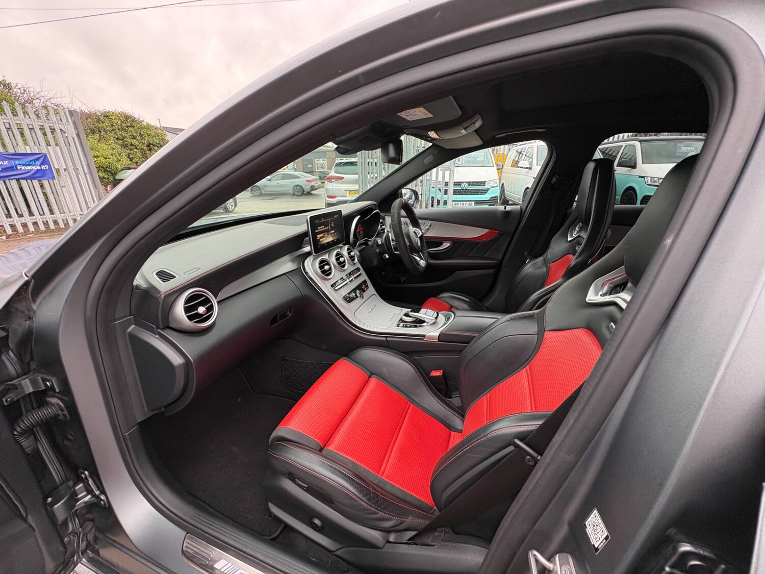 Used Mercedes-Benz C Class for sale - 76946002: Photo 16