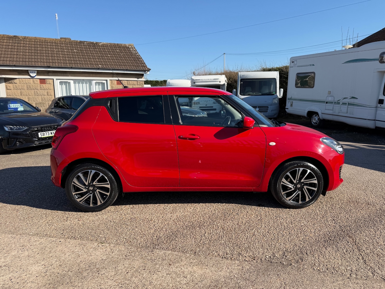 Used Suzuki Swift 2021 for sale - 77932971: Photo 10