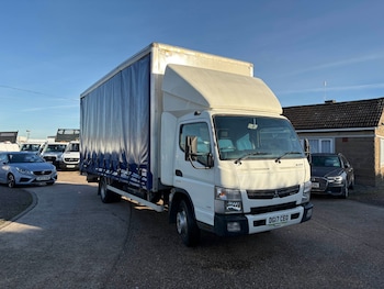 Used Mitsubishi Canter 2017 for sale - 76706183: Photo