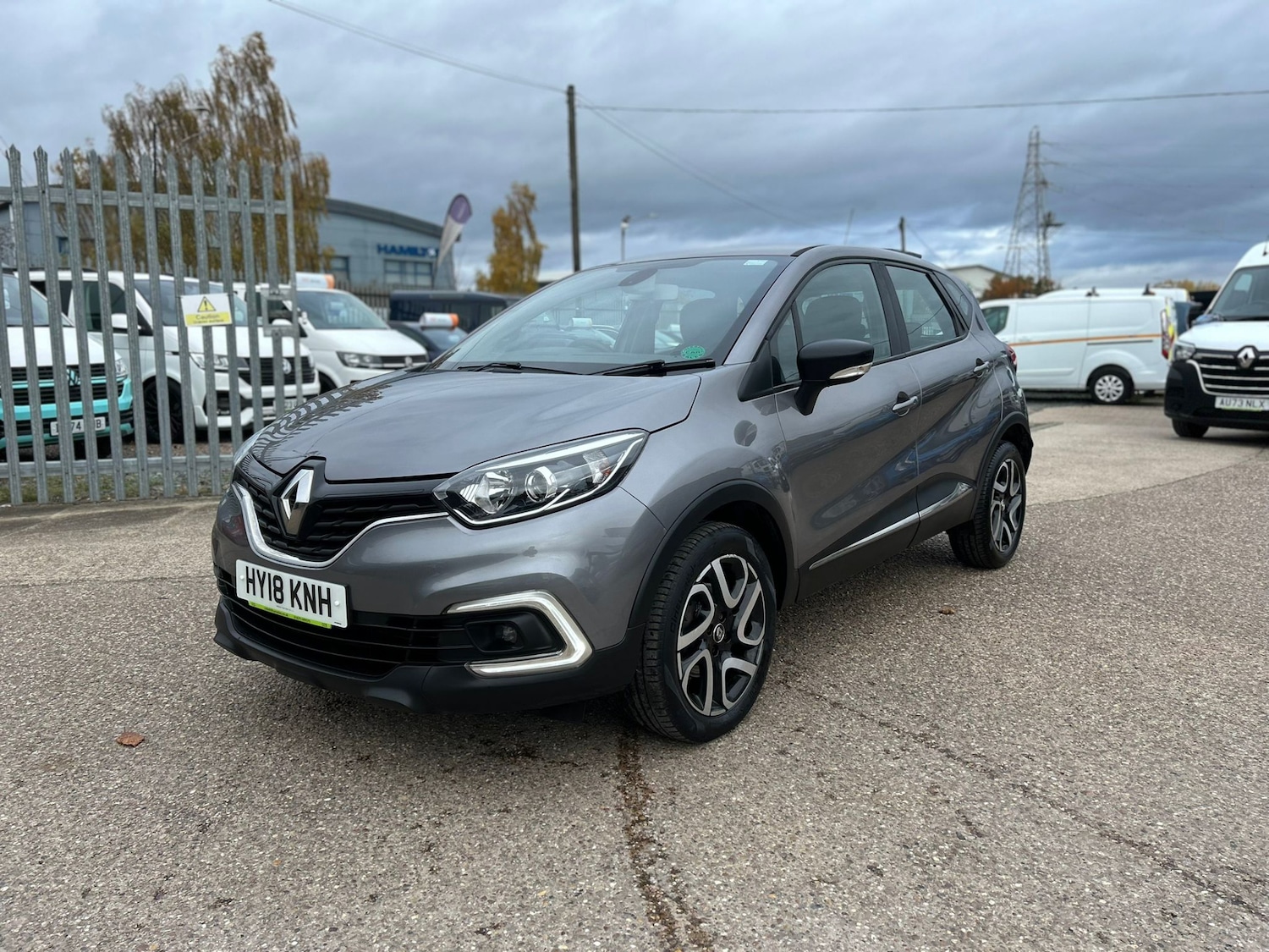 Used Renault Captur 2018 for sale - 76450660: Photo 9