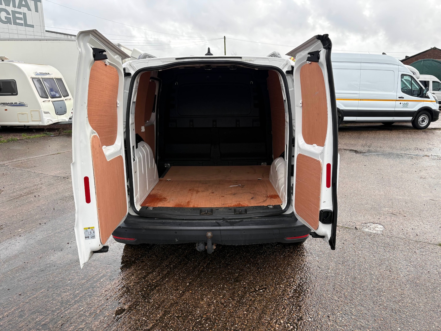 Used Volkswagen Caddy 2021 for sale - 77298673: Photo 5