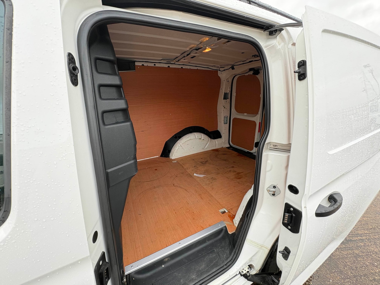 Used Volkswagen Caddy 2021 for sale - 77298673: Photo 8