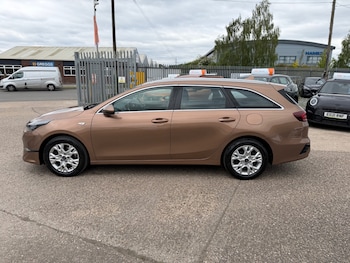 Used Kia Ceed 2022 for sale - 78531498: Photo