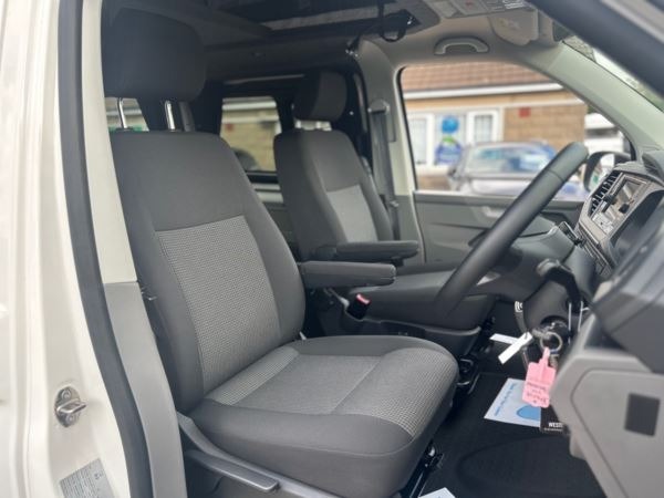 Used Volkswagen Transporter 2024 for sale - 77945798: Photo 20