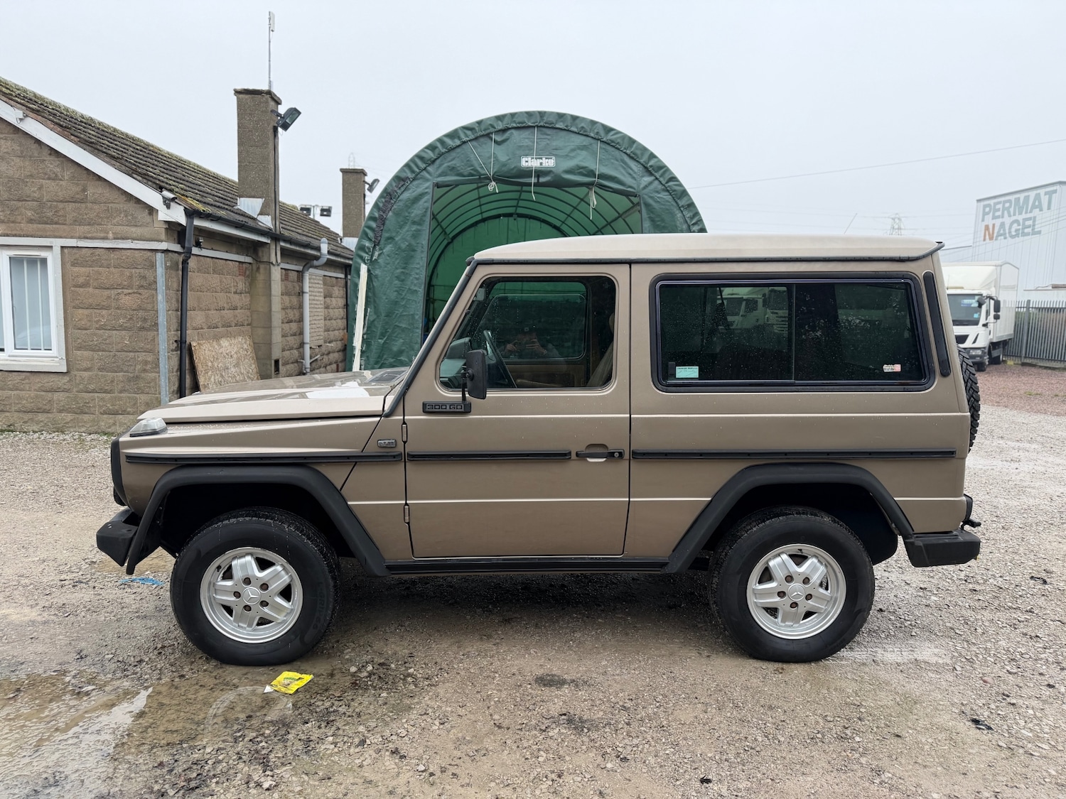 Used Mercedes-Benz 300 GD 1990 for sale - 77136636: Photo 2