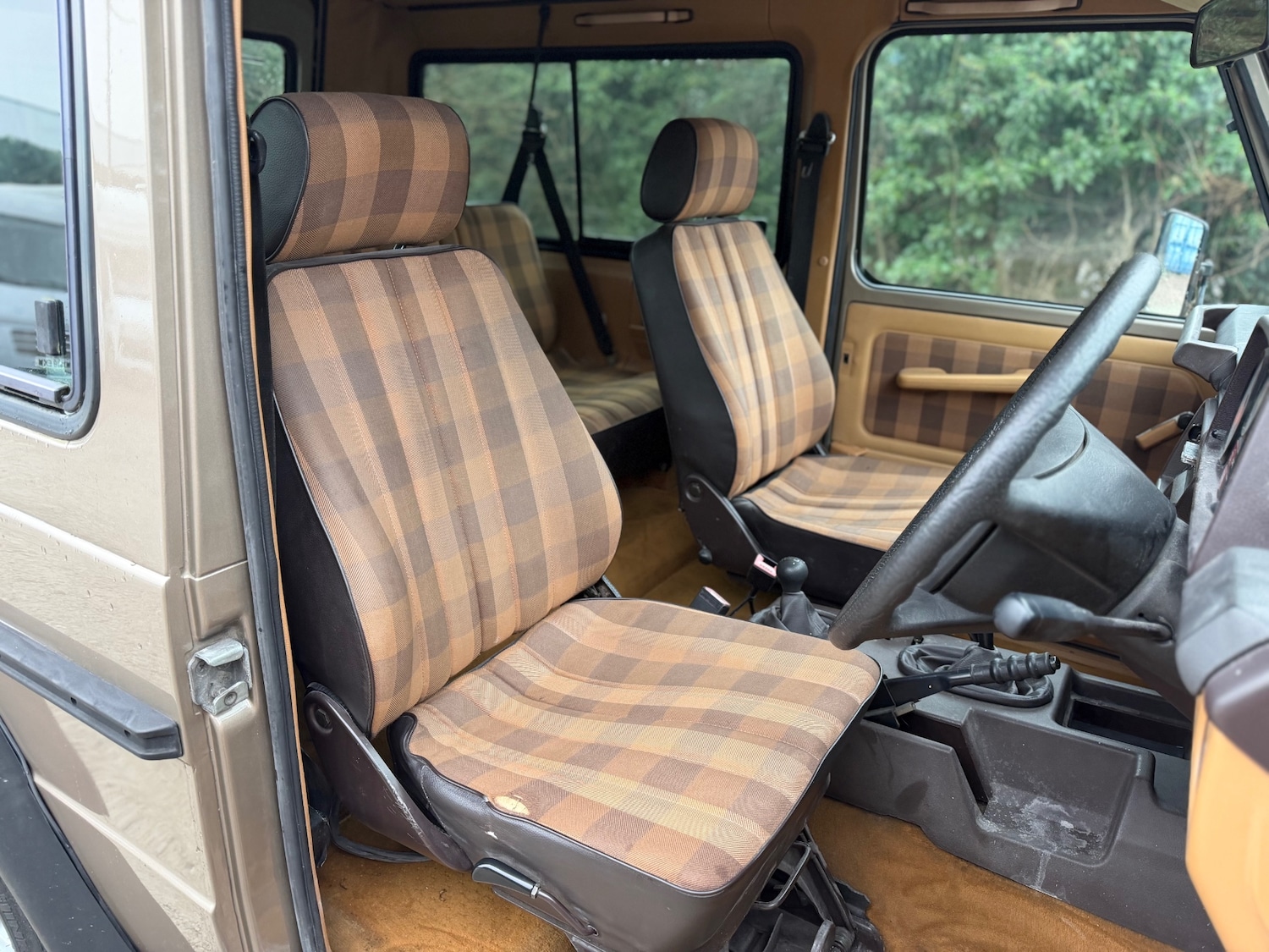 Used Mercedes-Benz 300 GD 1990 for sale - 77136636: Photo 9