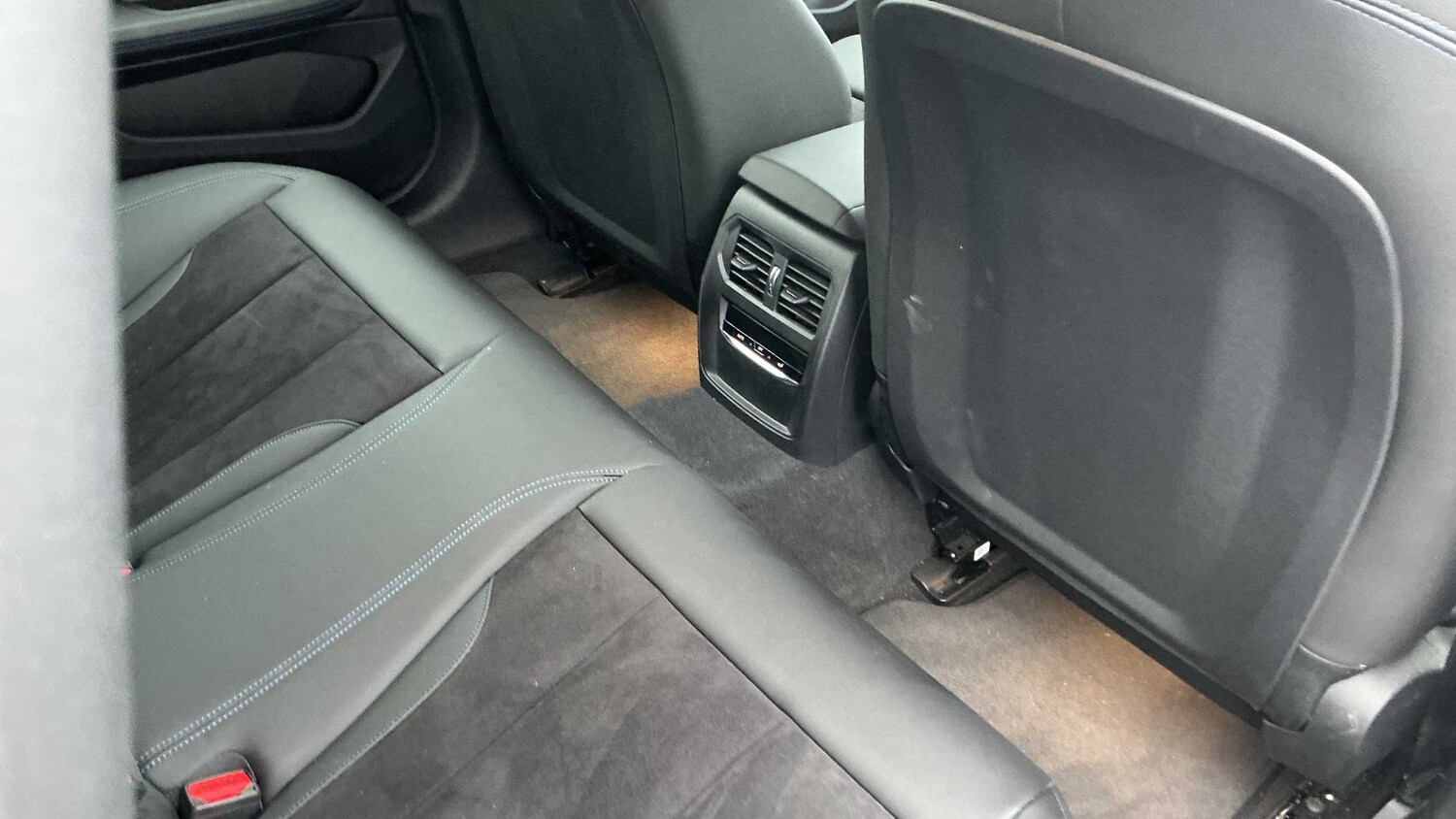 Used BMW i4 2022 for sale - 77348055: Photo 21