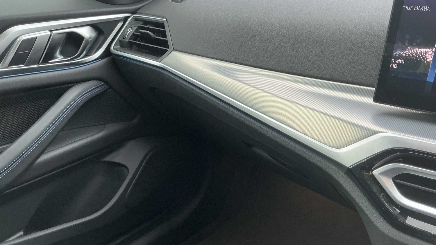 Used BMW i4 2022 for sale - 77348055: Photo 25