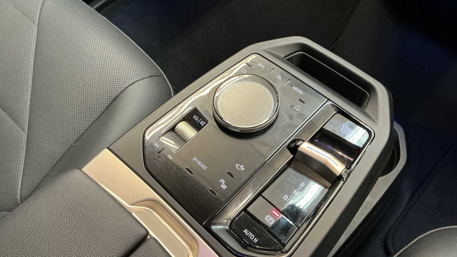 Used BMW iX 2023 for sale - 76141810: Photo 9