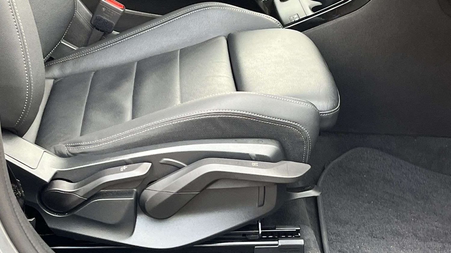 Used BMW 2 Series 2025 for sale - 77414944: Photo 28