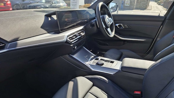Used BMW 3 Series 2025 for sale - 75217841: Photo 7