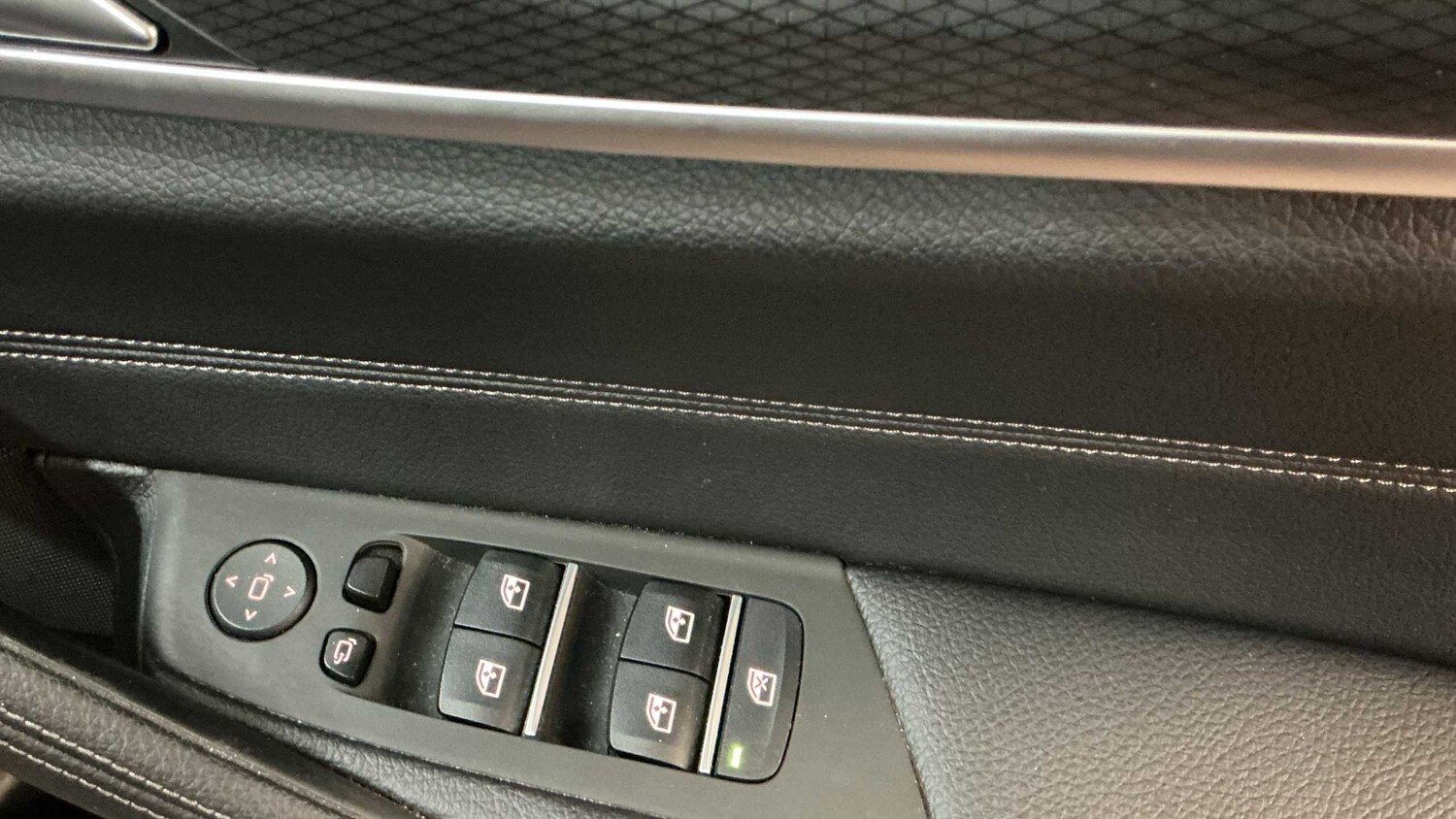 Used BMW 5 Series 2023 for sale - 77741120: Photo 27