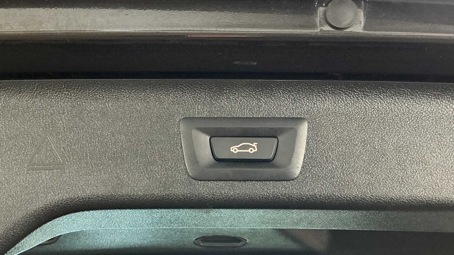 Used BMW 5 Series 2023 for sale - 77741120: Photo 31