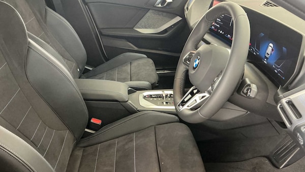 Used BMW 1 Series 2025 for sale - 76329190: Photo 16