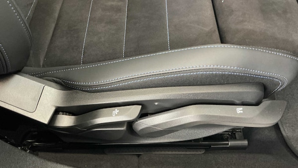 Used BMW 1 Series 2025 for sale - 76329190: Photo 18