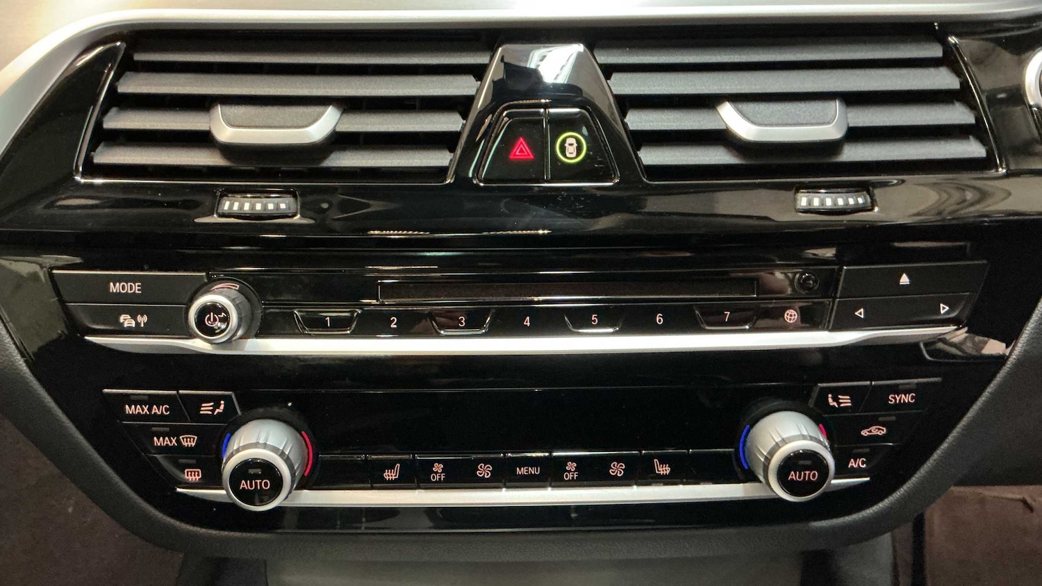 Used BMW 5 Series 2018 for sale - 77123302: Photo 17