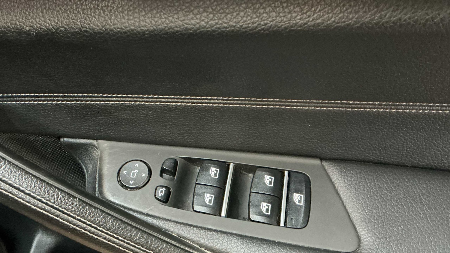 Used BMW 5 Series 2018 for sale - 77123302: Photo 28