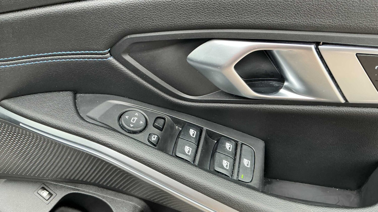 Used BMW 3 Series 2023 for sale - 77972949: Photo 25