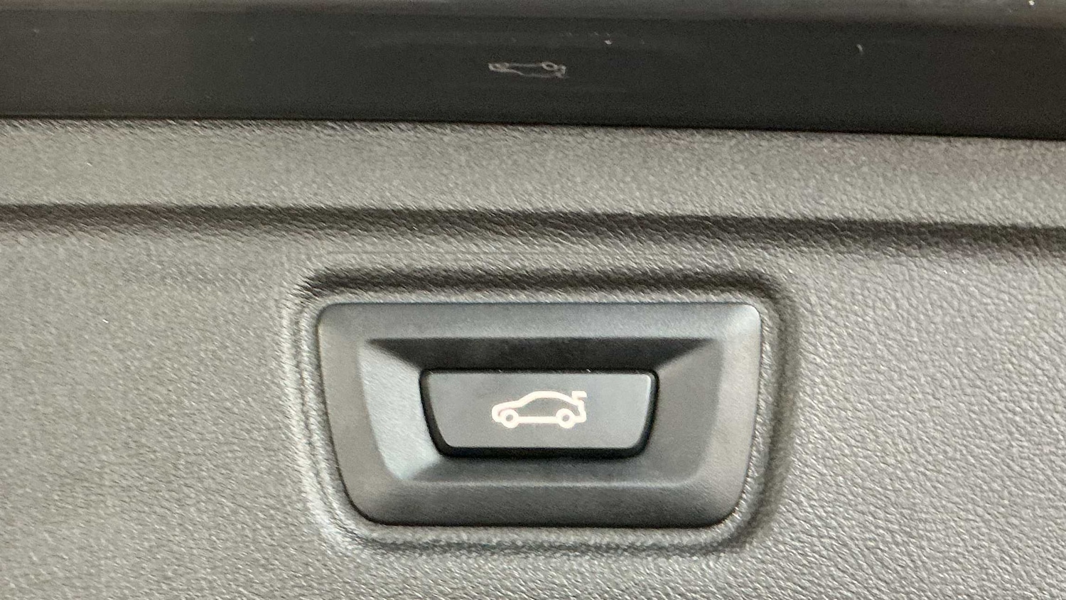 Used BMW 3 Series 2021 for sale - 77628215: Photo 31