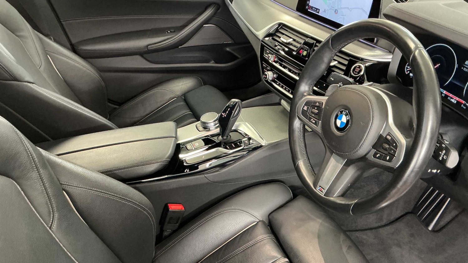 Used BMW 5 Series 2020 for sale - 76351640: Photo 4