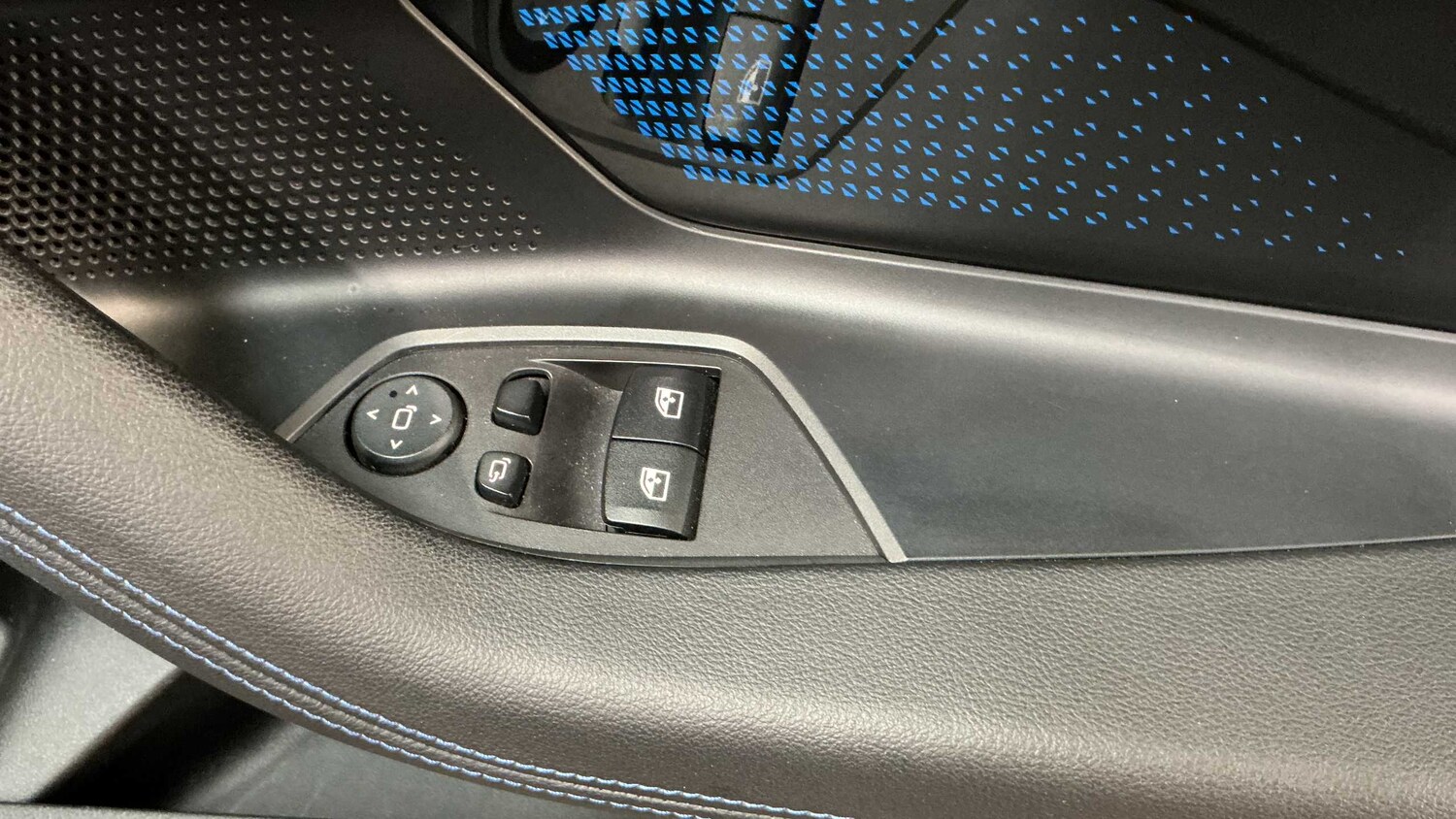 Used BMW 2 Series 2024 for sale - 78174018: Photo 28