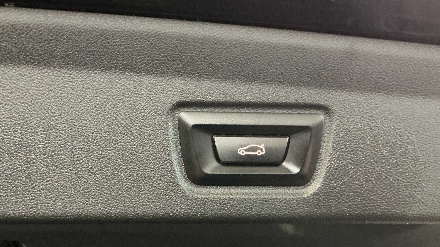 Used BMW i4 2023 for sale - 76476007: Photo 29