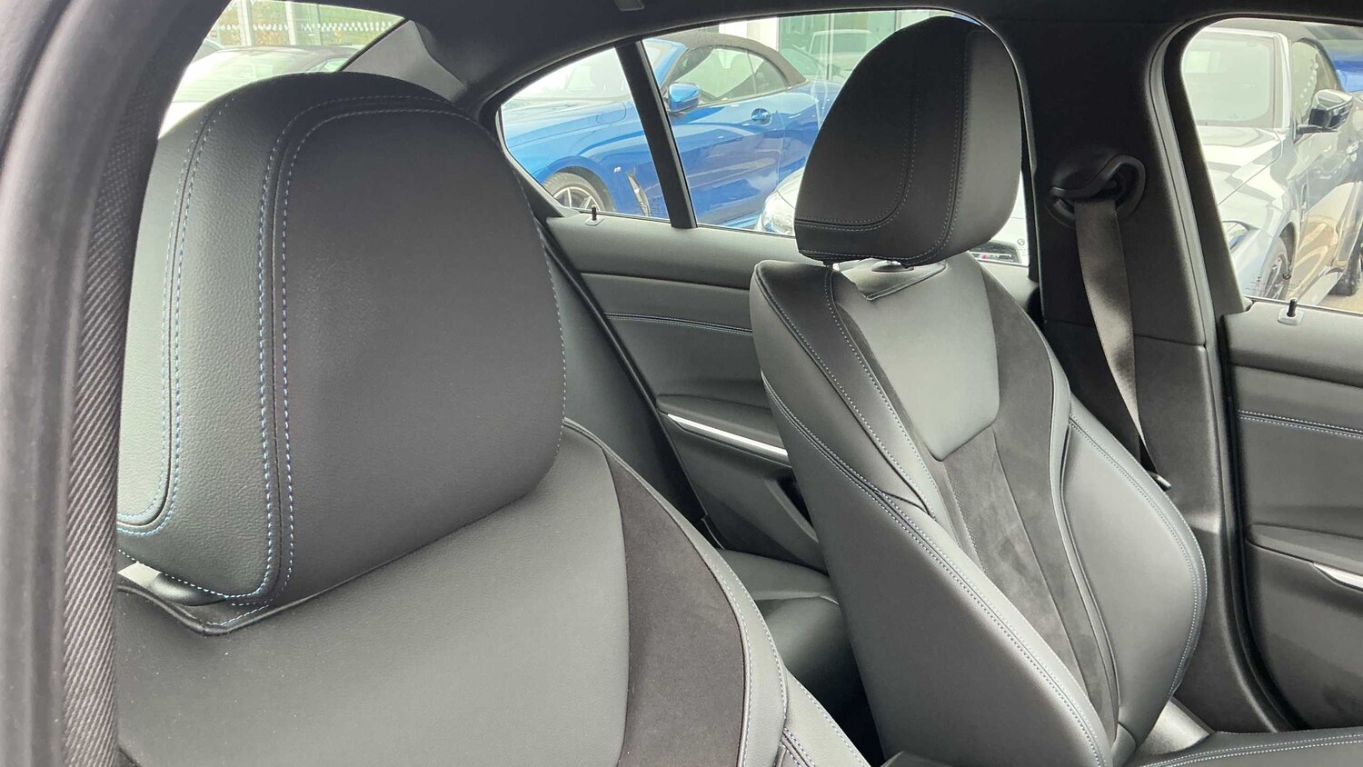 Used BMW 3 Series 2023 for sale - 78187762: Photo 21