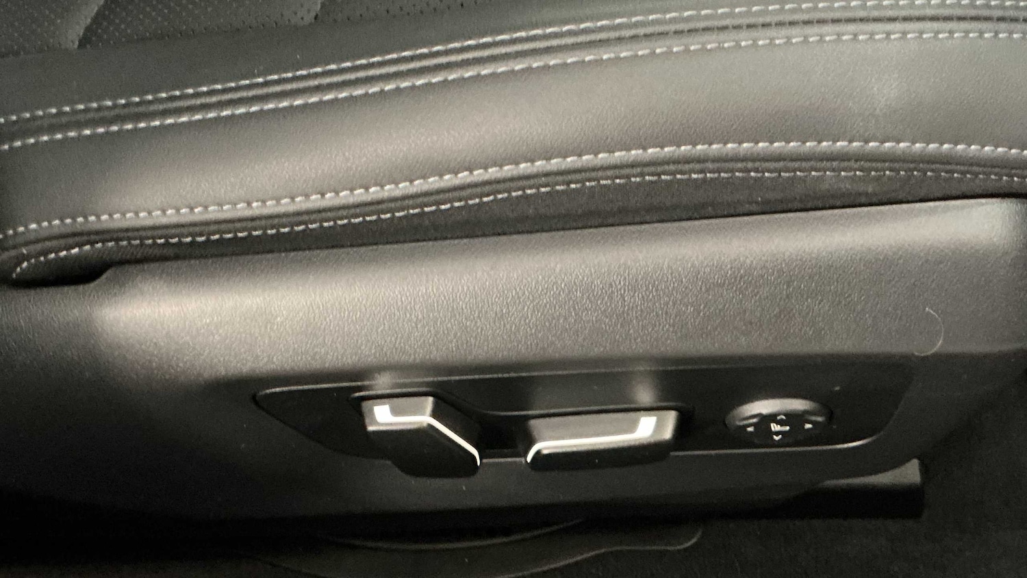 Used BMW 5 Series 2024 for sale - 77577434: Photo 16