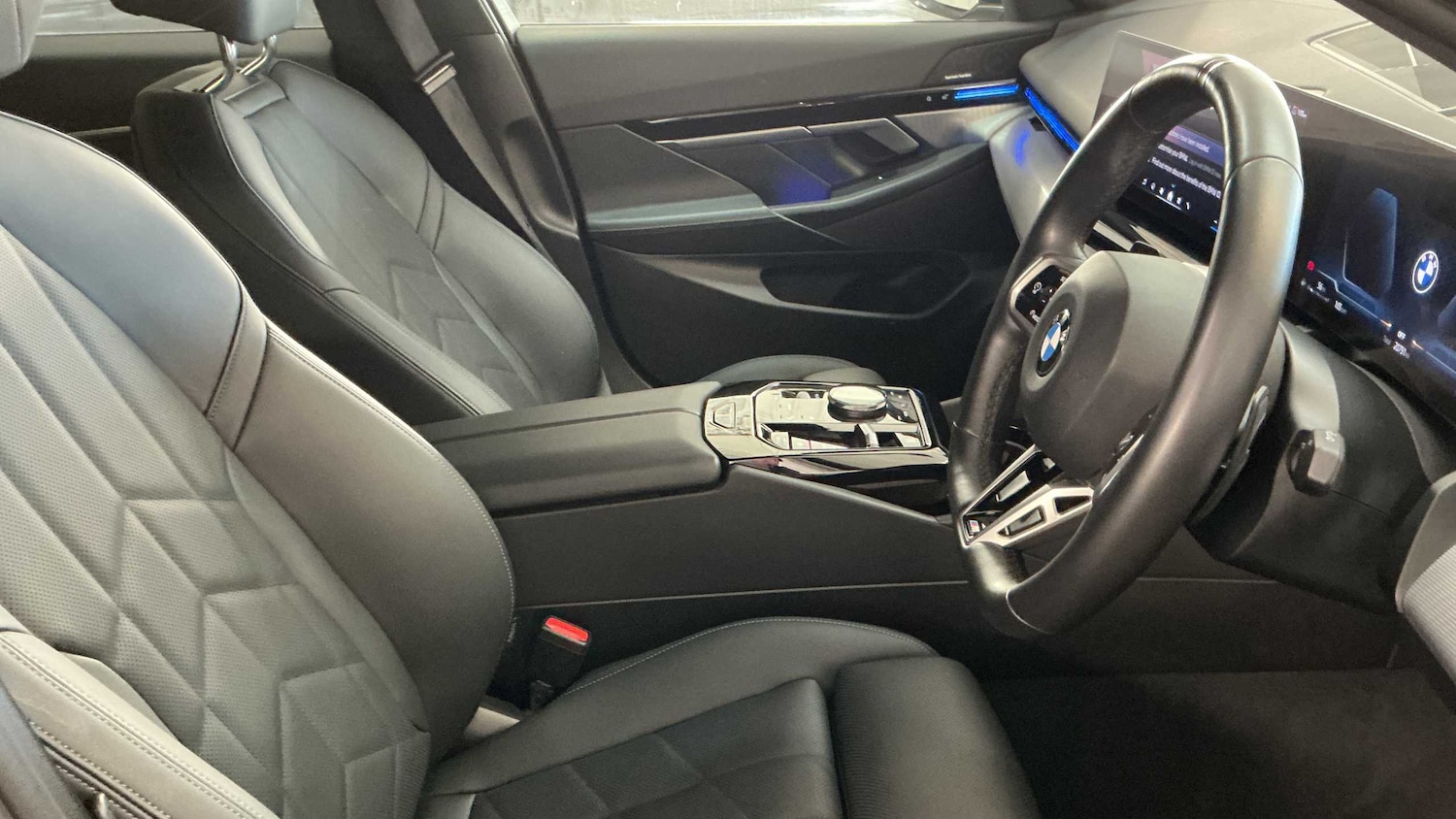 Used BMW 5 Series 2024 for sale - 77577434: Photo 5