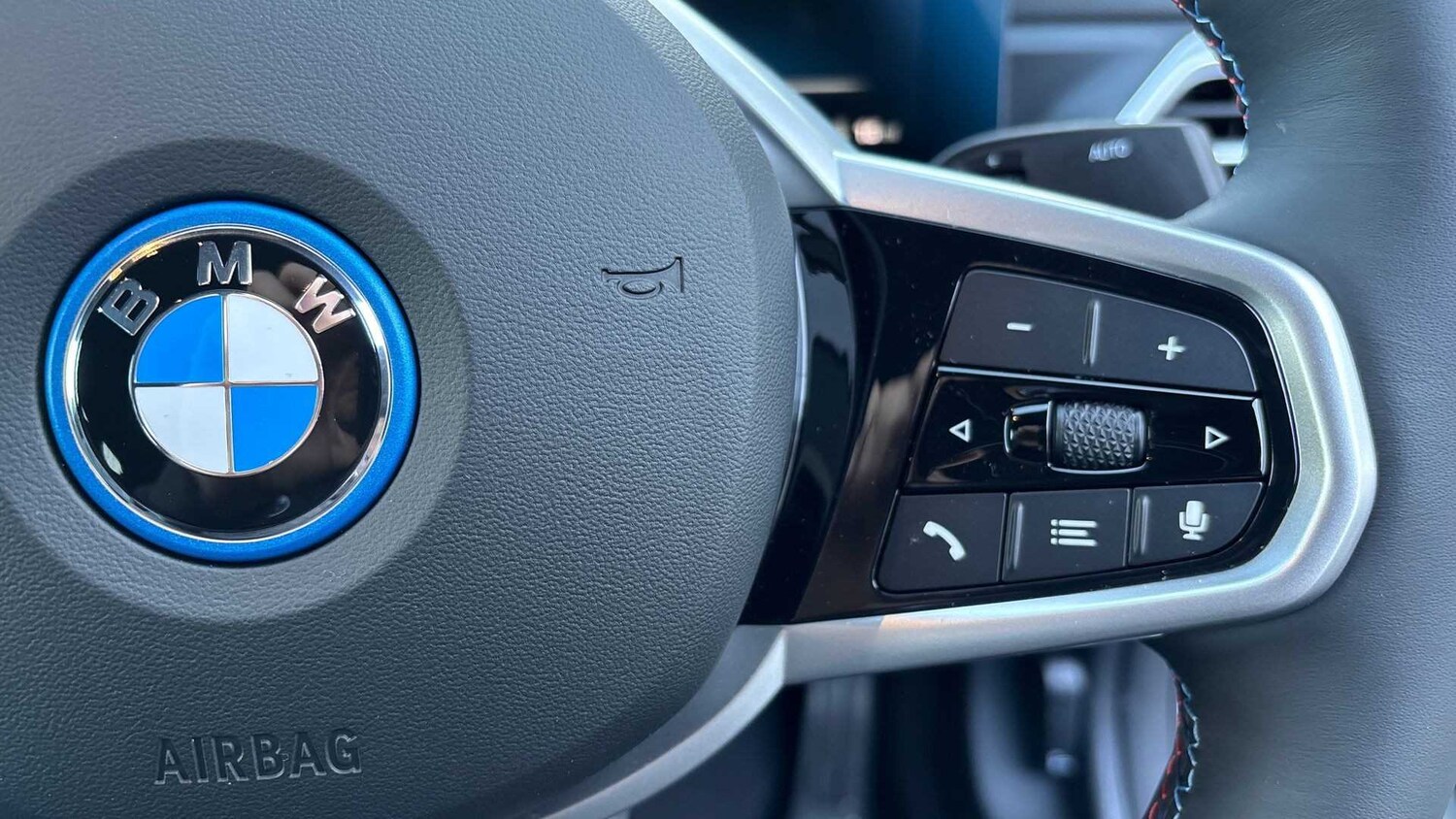 Used BMW i4 2025 for sale - 77500408: Photo 23