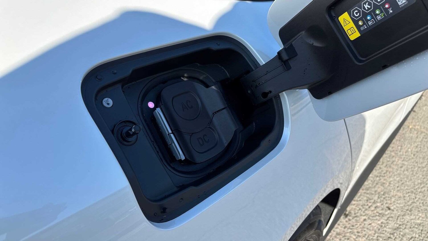 Used BMW i4 2025 for sale - 77500408: Photo 25