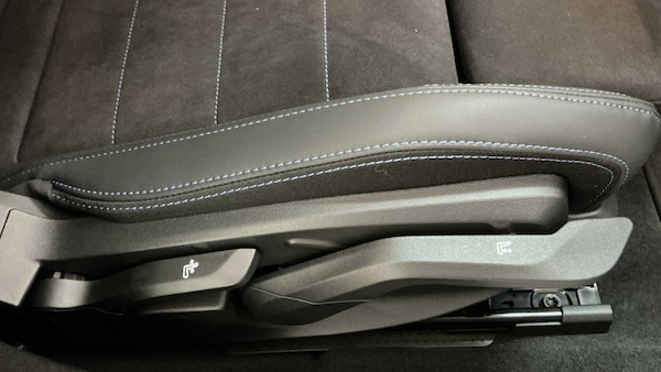Used BMW 1 Series 2025 for sale - 76339520: Photo 20