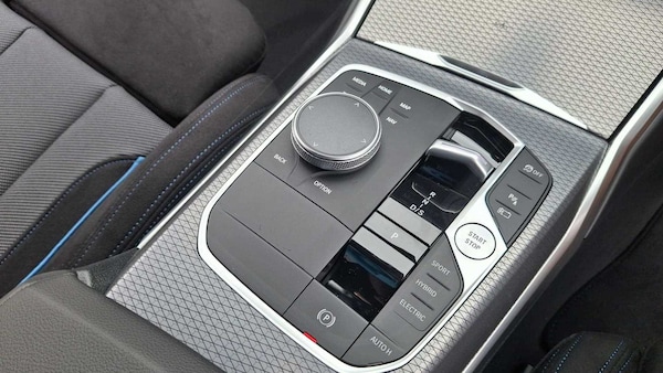 Used BMW 3 Series 2025 for sale - 75390541: Photo 25