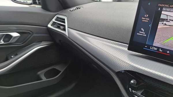 Used BMW 3 Series 2025 for sale - 75390541: Photo 32
